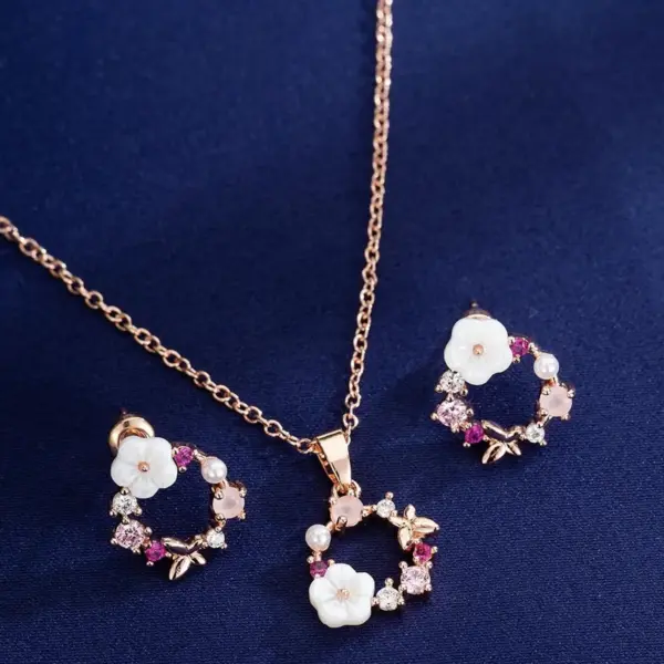 Beautiful Necklace & Earrings Set, Floral Necklace, Bridal Wreath Earrings - Image 2